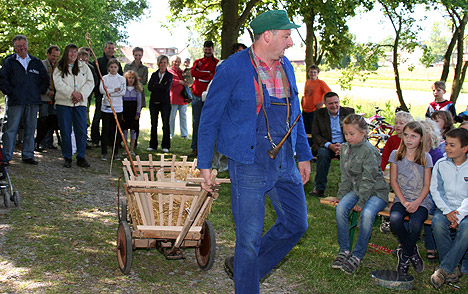 wpid-468Renovierte-Saugasse-eingeweiht-2011-05-29-21-26.jpg