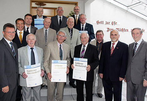 468-u35-Goldene-Meister-aus-dem-Kreis 468-u35-Goldene-Meister-aus-dem-Kreis