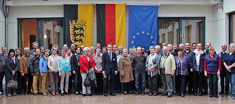 468Euro Rettungsschirm und Fußball Laenderspiel