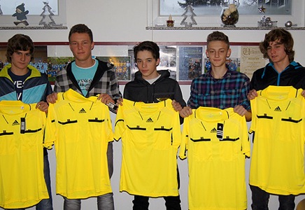 Fuenf neue Schiris beim SC Oberschefflenz