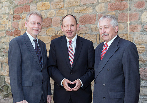 500-Hambacher-Schloss_Malik-Specht-Schreiner_06-2012.jpg 500 Hambacher Schloss Malik Specht Schreiner 06 2012