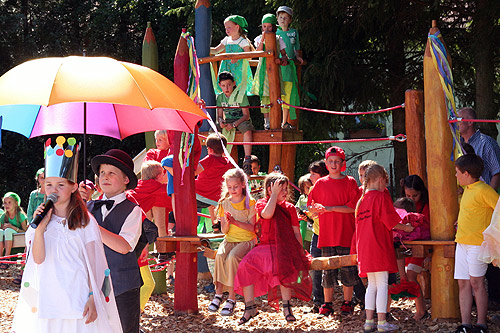 Schulfest-Grosseicholzheim.jpg Schulfest Grosseicholzheim