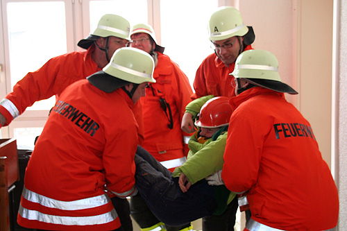 Rettung aus brennendem Haus