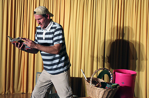 Nils-Niegenug.jpg Nils Niegenug