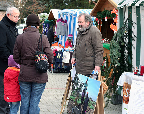 Weihnachtsmarkt-Grosseicholzheim.jpg Weihnachtsmarkt Grosseicholzheim