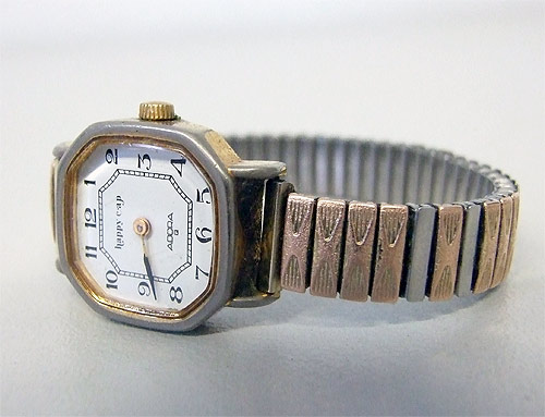 Uhr