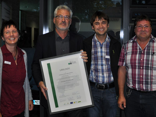 UKOM praesentiert LRA