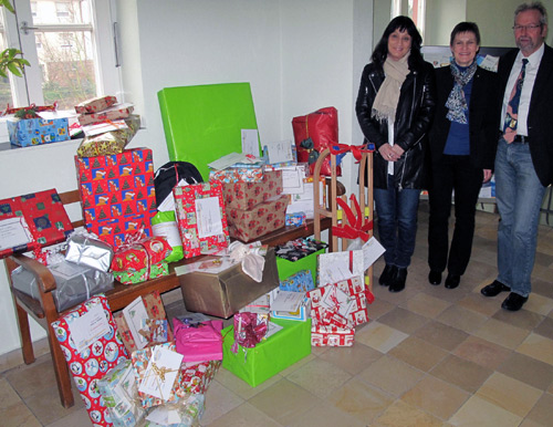 Geschenke fuer beduerftige Kinder