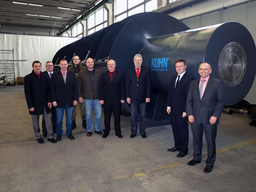 Landrat besucht Kuhn