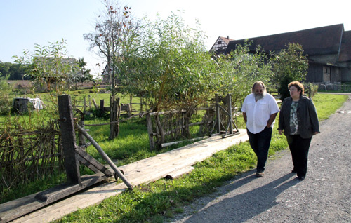 NZ-MdB-Horb-und-Unternehmer-Wolf-in-Adventon.jpg NZ MdB Horb und Unternehmer Wolf in Adventon