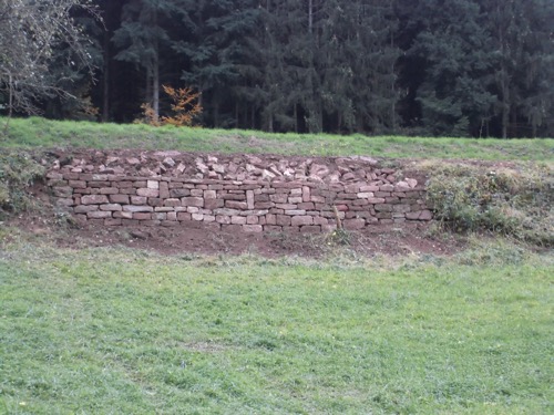 trockenmauer.JPG Trockenmauer
