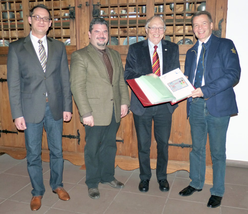 500 Schenkung Manfred Biedert