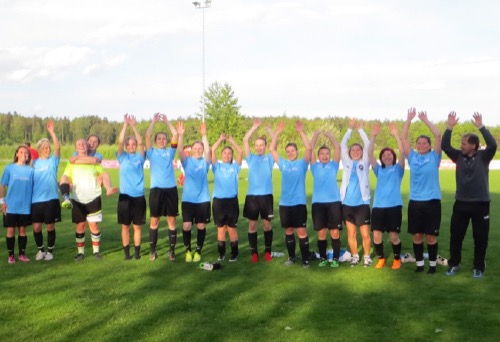 SC-Klinge-Seckach-feiert-Klassenerhalt.jpg SC Klinge Seckach feiert Klassenerhalt