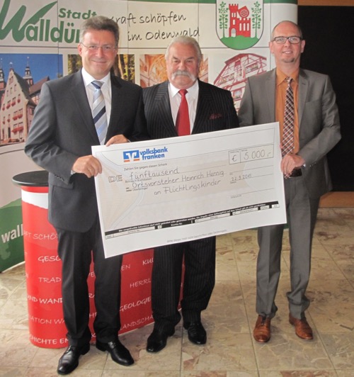 Uebergabe Spende Hennig