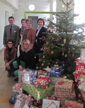 Geschenkuebergabe Soroptimisten jpg