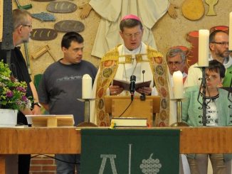 Mit Erzbischof Stephan Burger gefeiert » NOKZEIT