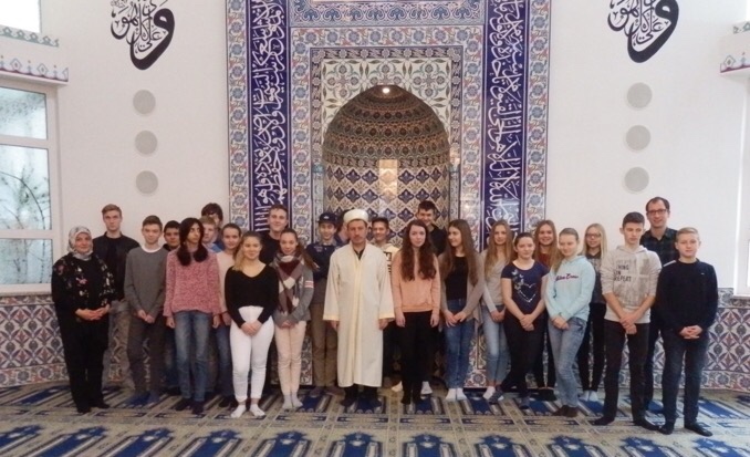 HSG: Besuch in der Eberbacher Moschee » NOKZEIT