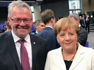 Gerig gratuliert Merkel zur Wiederwahl » NOKZEIT