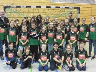 Neue Trikots für Nachwuchs-Handballer » NOKZEIT