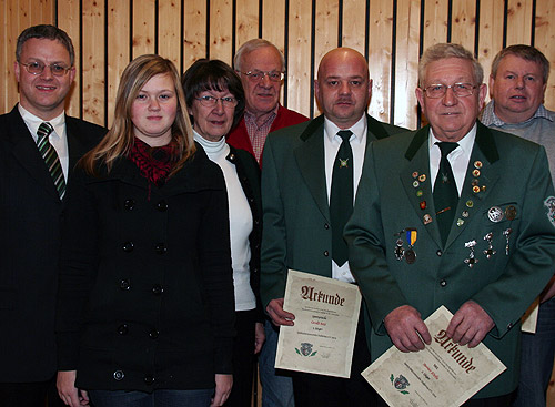 500Seckacher Schuetzen ehrten Mitglieder