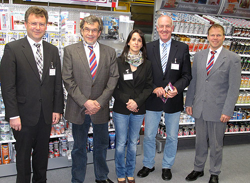 Doppelte Spende fuer Schlossfestspiele