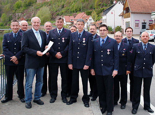 FFW-ZWingenberg-geehrt.jpg FFW ZWingenberg geehrt
