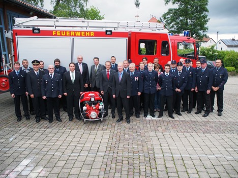 BGV unterstuetzt FFW Waldbrunn