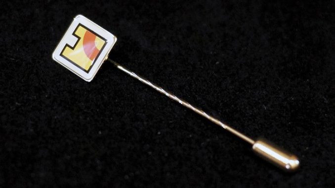 NZ-Heimatpflege-Ehrennadel.jpg Nz heimatpflege ehrennadel.jpg