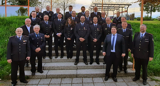 KP Ehrungen FFW Waldbrunn.jpg