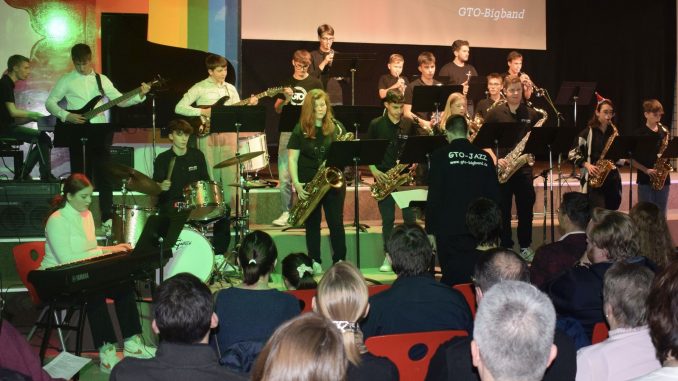 26522EC9-9477-4902-AF42-35E61F7ECD5D 26522ec9 9477 4902 af42 35e61f7ecd5d