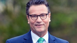 Nz minister peter hauk 678x381 1.jpg