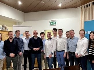 Workshop für junge Kandidaten - Foto der Teilnehmer und Referenten