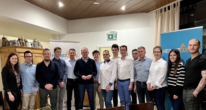 Workshop für junge Kandidaten - Foto der Teilnehmer und Referenten