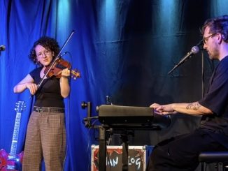 Schwermut in wunderschöne Melodien verpackt