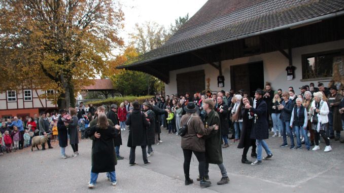 Tierschützer gegen traditionellen Hammeltanz
