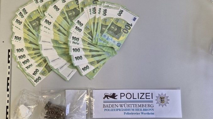 Drogen und Falschgeld sichergestellt