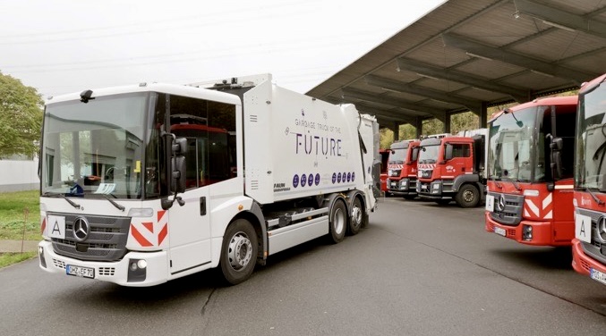 Mülllaster mit Elektroantrieb im Test
