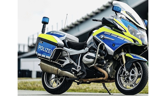 20 Bikern die Weiterfahrt untersagt 20 Bikern die Weiterfahrt untersagt