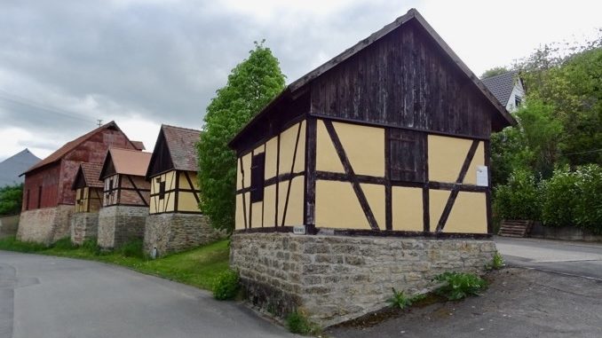 Frauengemeinschaft besucht Grünkerndarre