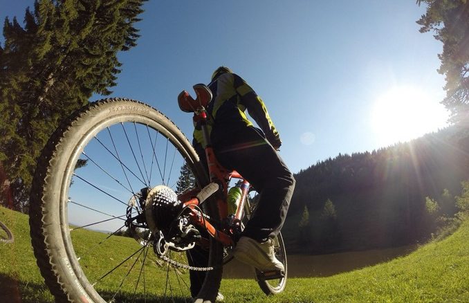 Bikeländ Backyard Waldbrunn auf Eis gelegt