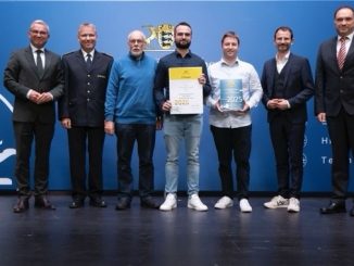 17619295217319 nuqzrc.jpg