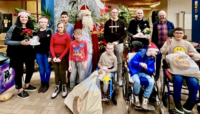 Wichtel bringen 200 Geschenke