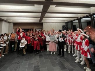 Rathaussturm in Seggi