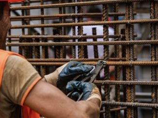 Dickere Lohntüte Für Bauarbeiter