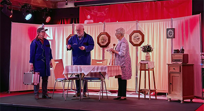 Theater fuer Senioren.jpg