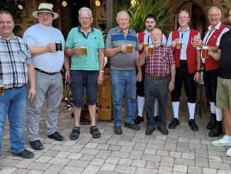 Fassanstich beim Götzenturmfest
