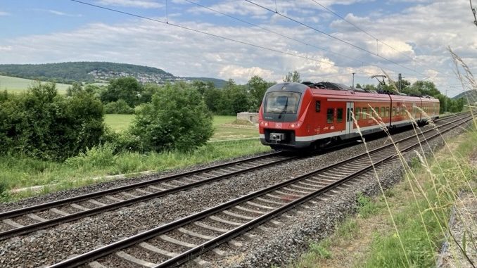 Land finanziert Frankenbahn komplett