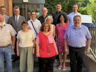 Mitarbeiter gewuerdigt und verabschiedet