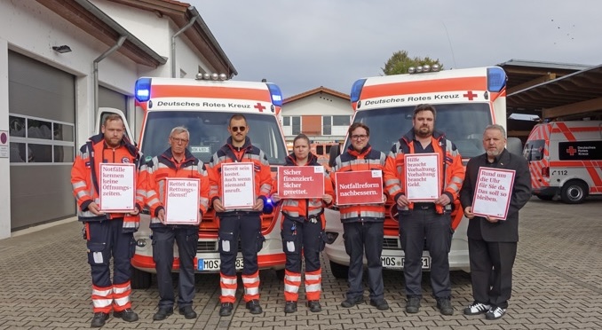 Personen, rettungsfahrzeuge, Plakate
